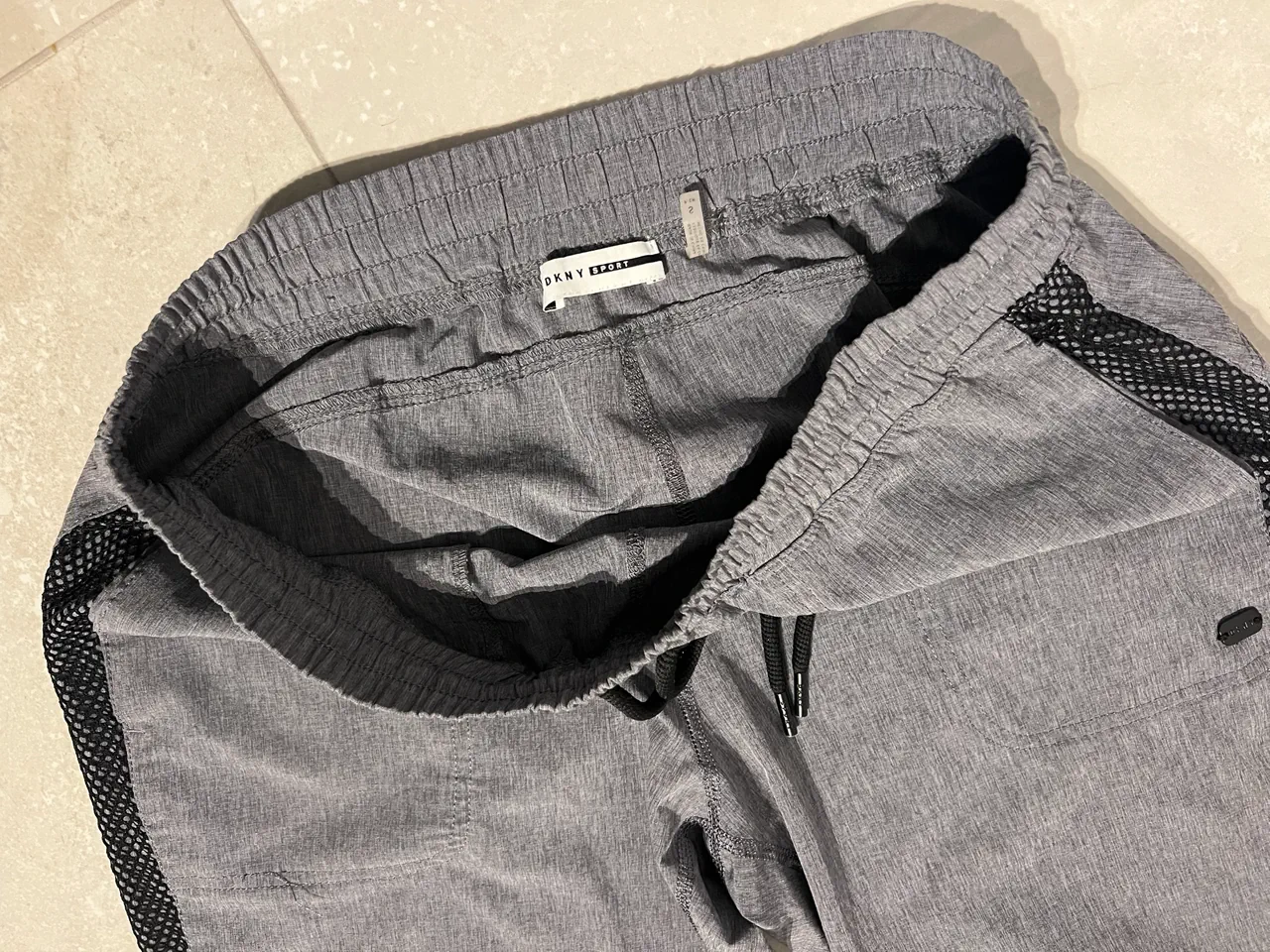DKNY · Talle S