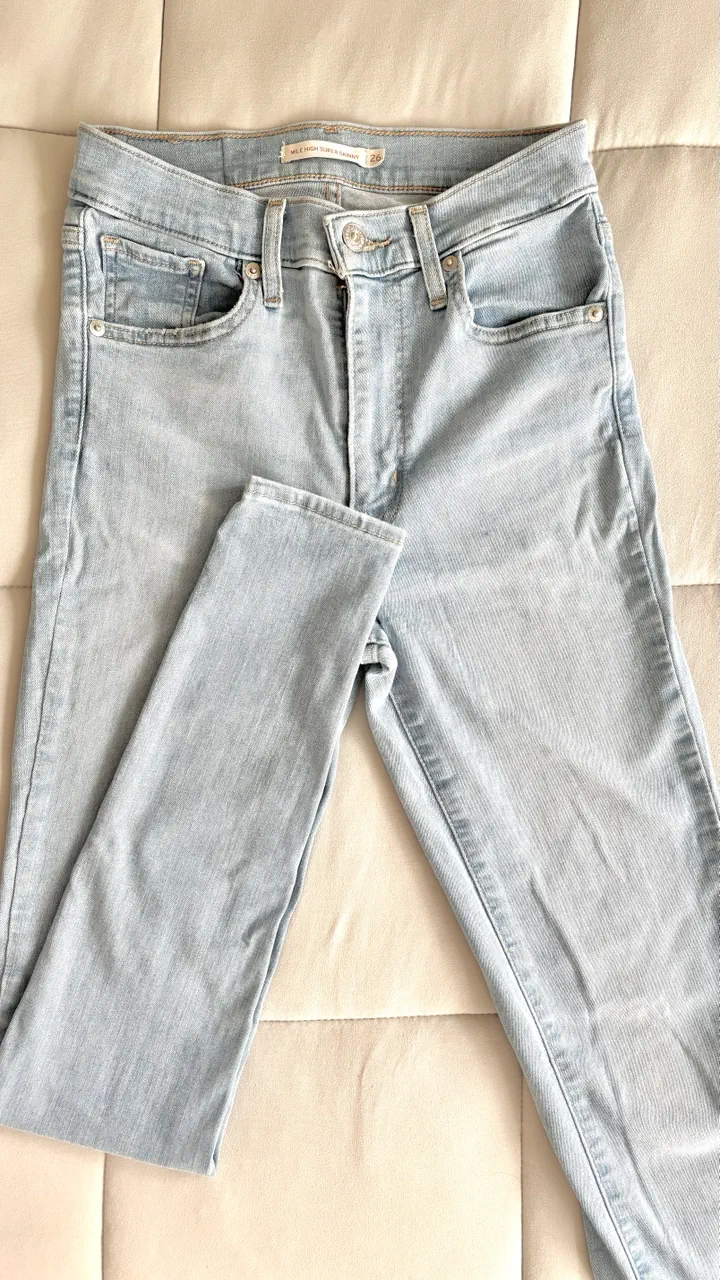 Jean Levi's - imagen 1