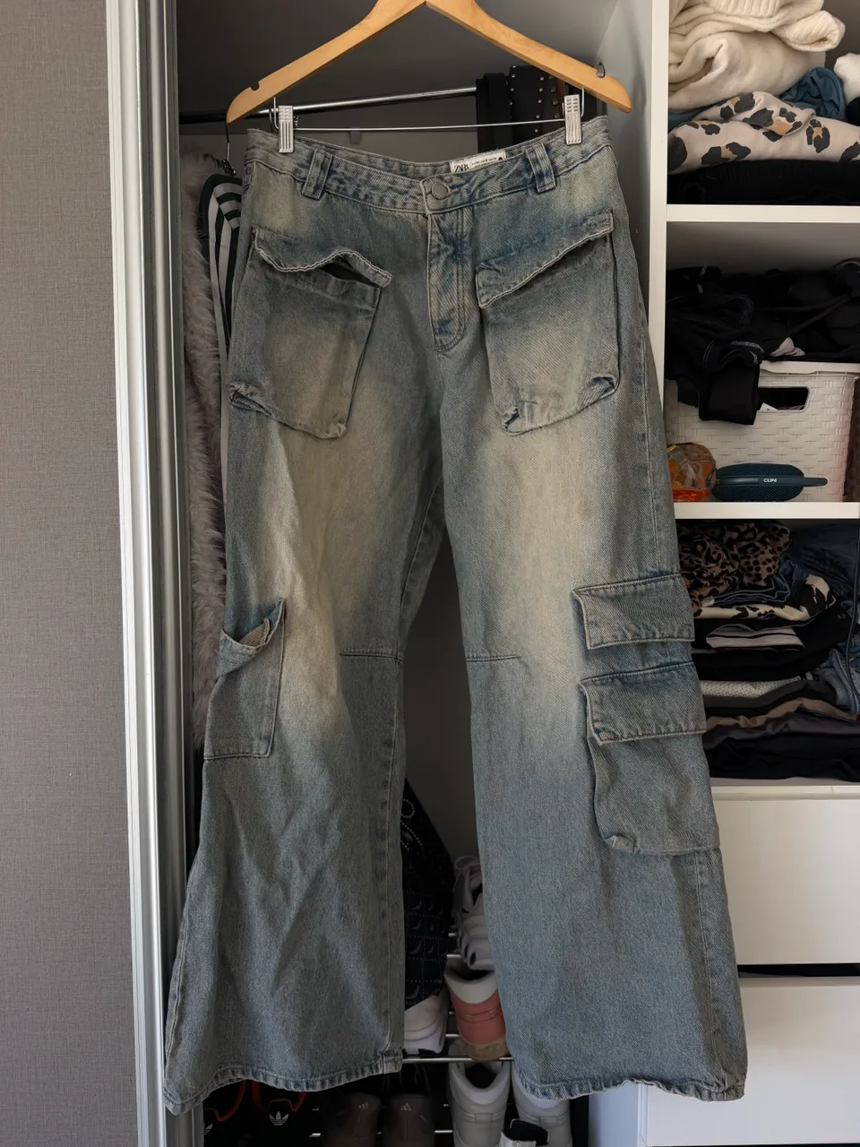 Zara · Talle EU 42