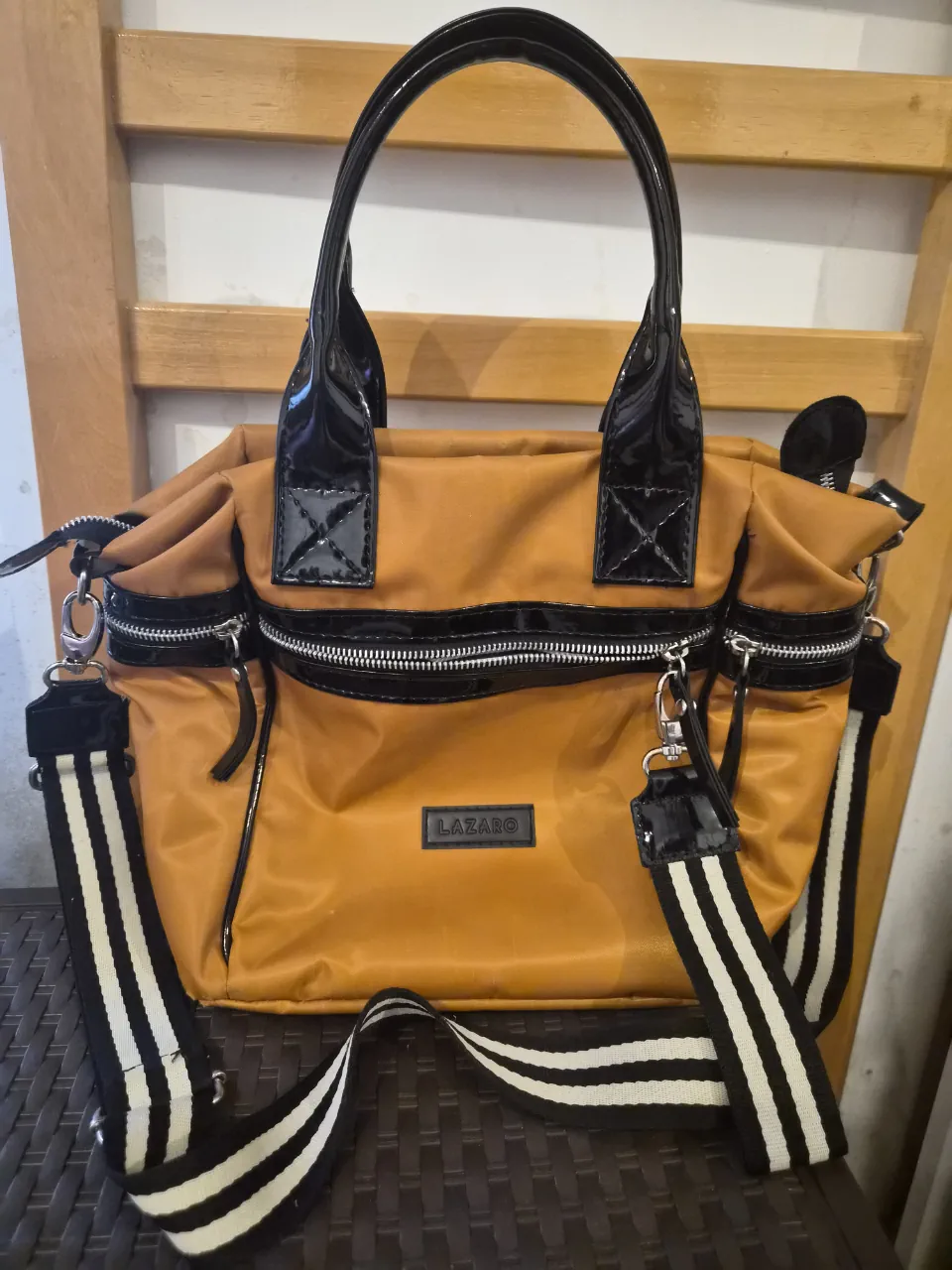 Cartera Lázaro - imagen 1