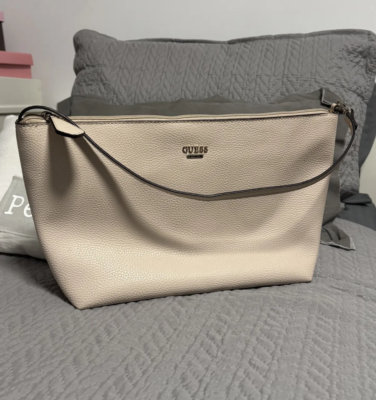 Cartera GUESS - imagen 1