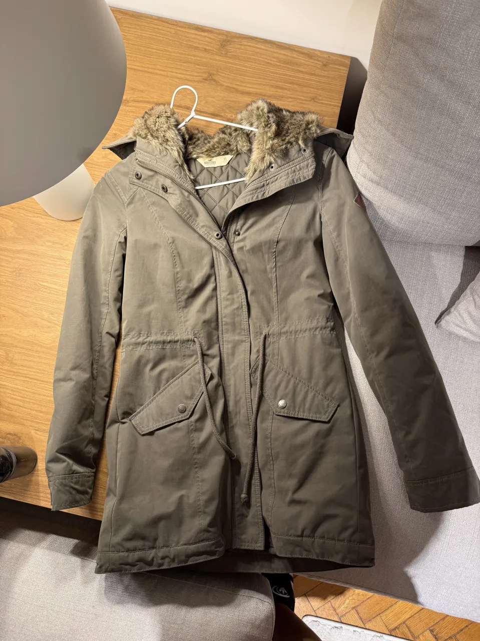 Campera Hollister · Talle XS