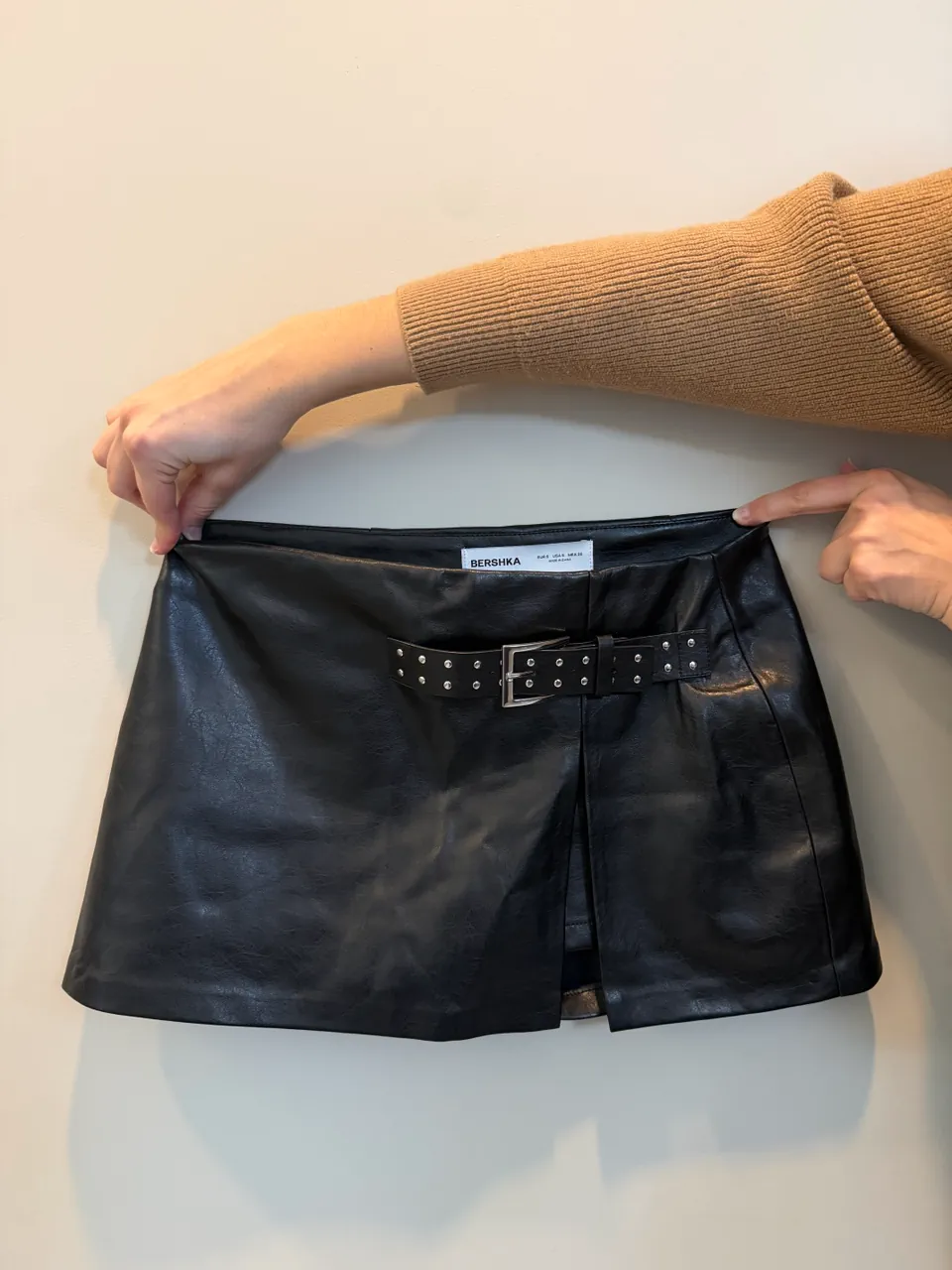 Minifalda Bershka - imagen 1