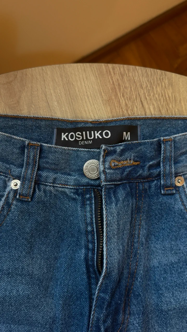 Jean Kosiuko · Talle M