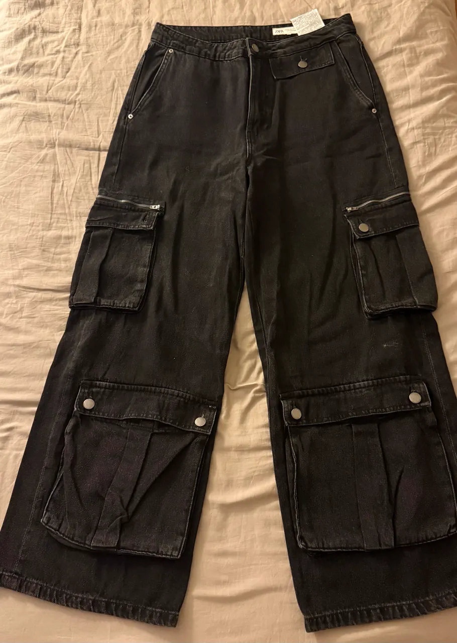 Zara · Talle EU 42