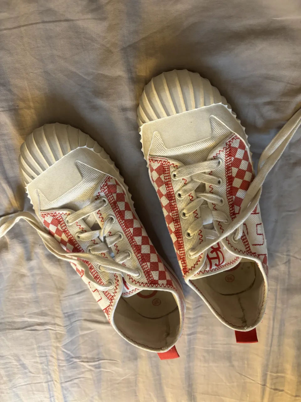 Zapatillas Maria Cher - imagen 1