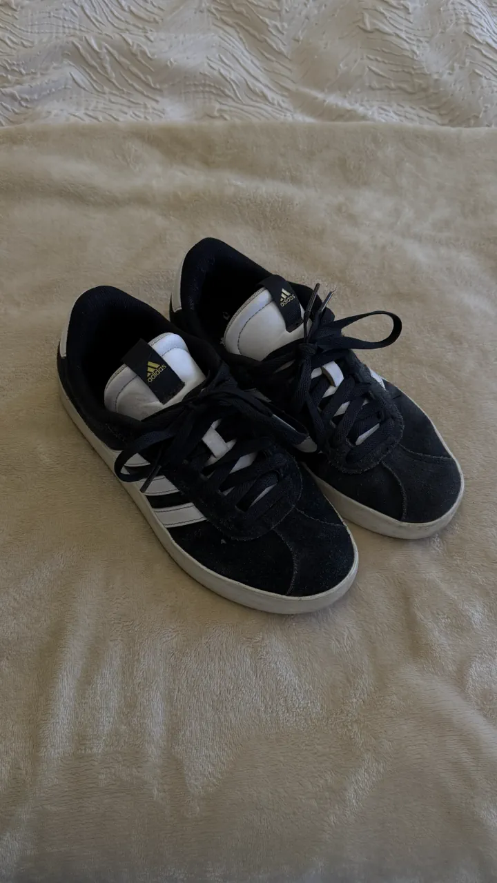 Zapatillas adidas - imagen 1