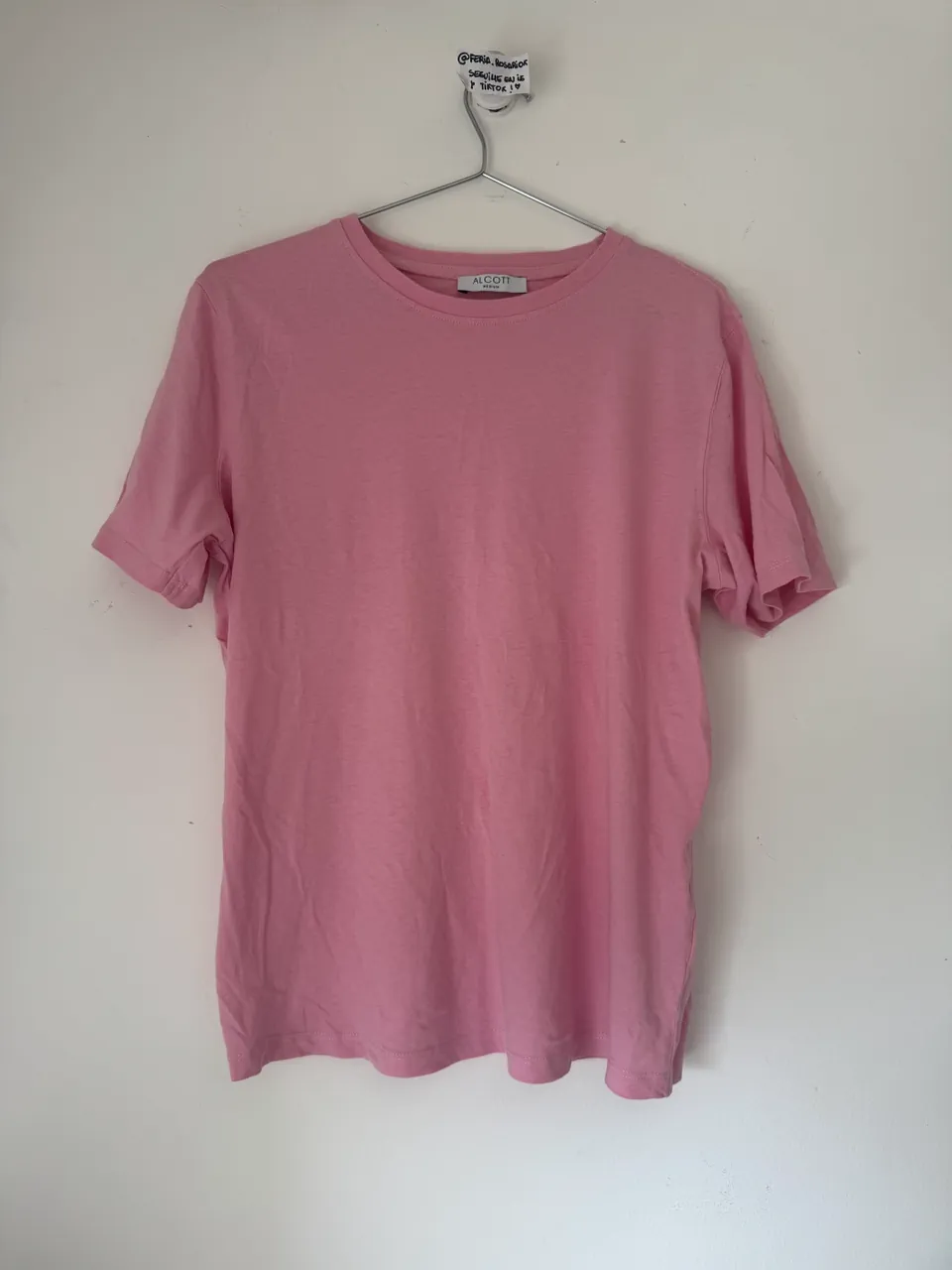 Alcott · Talle M