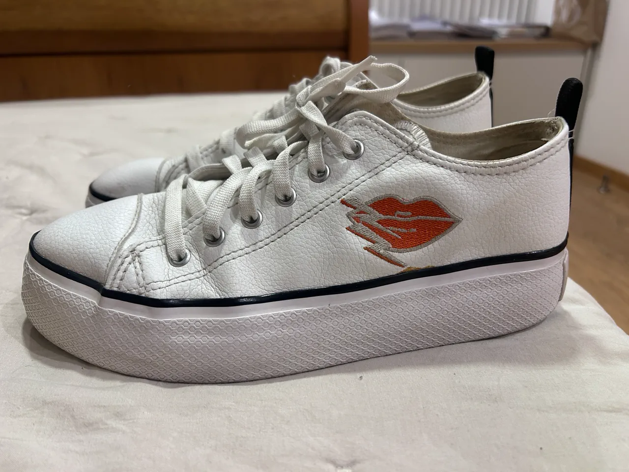 Zapatillas Jazmín Chebar · Talle AR 38