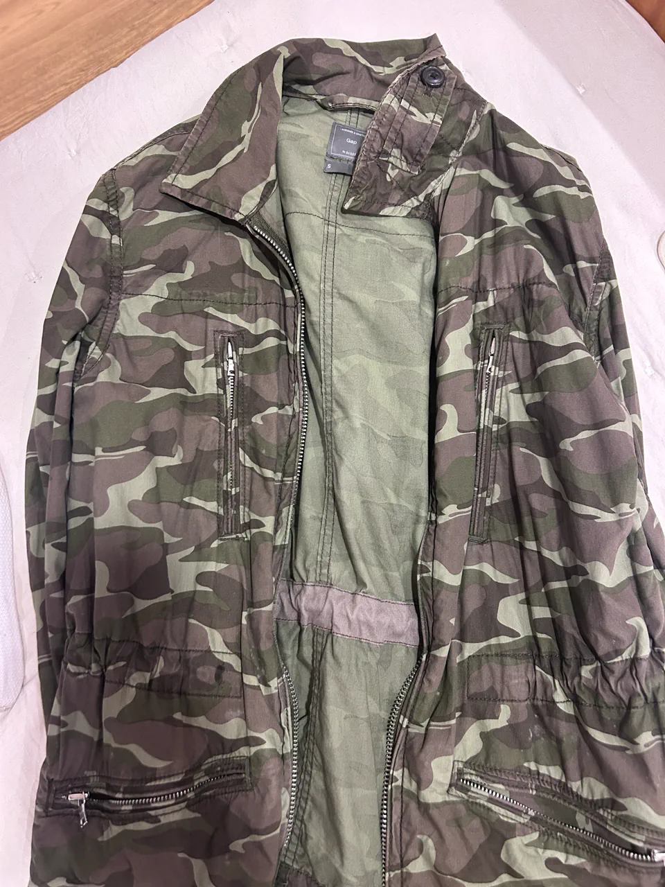 Campera GAP - imagen 1