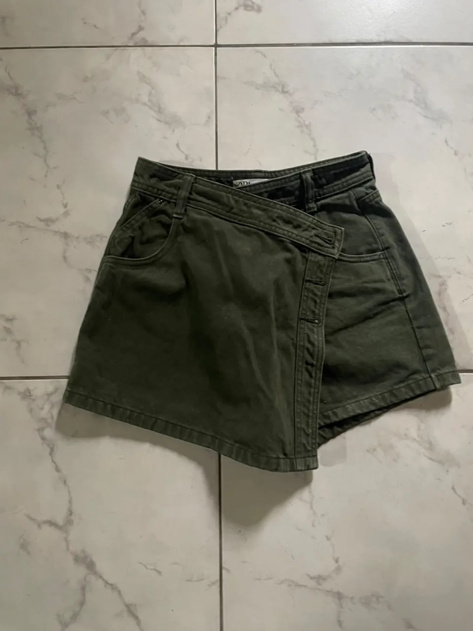 Short Zara - imagen 1