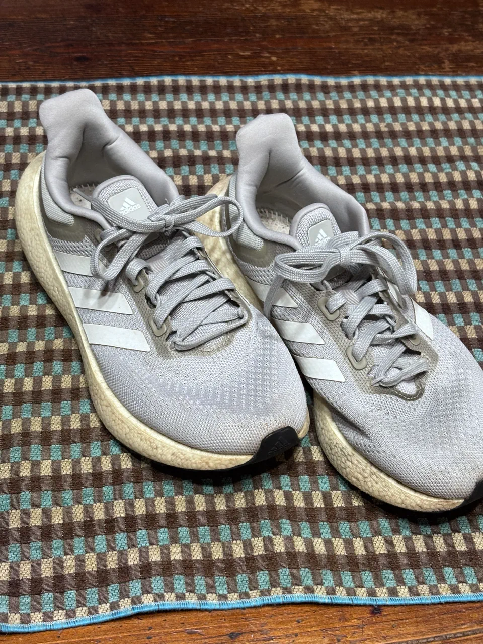 adidas · Talle US 7