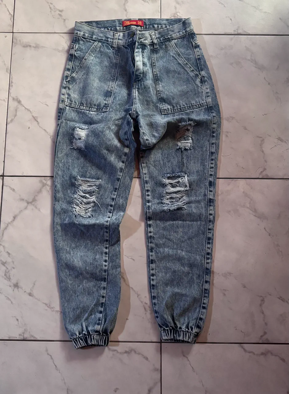 Pantalón Otro · Talle EU 38