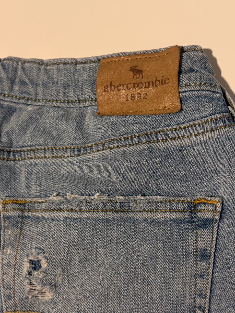 Abercrombie & Fitch · Talle 16 años / 176 cm