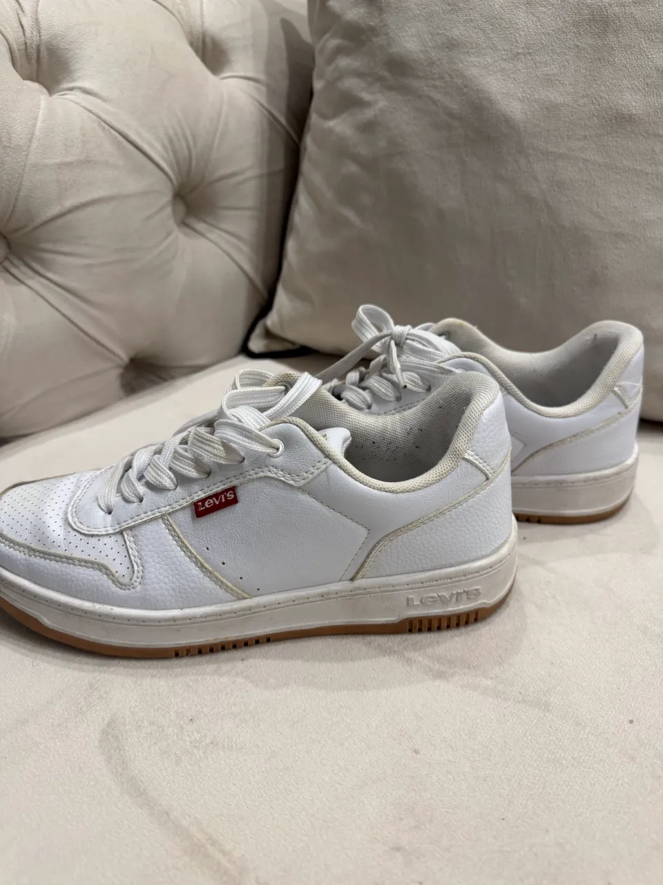 Levi's · Talle AR 38