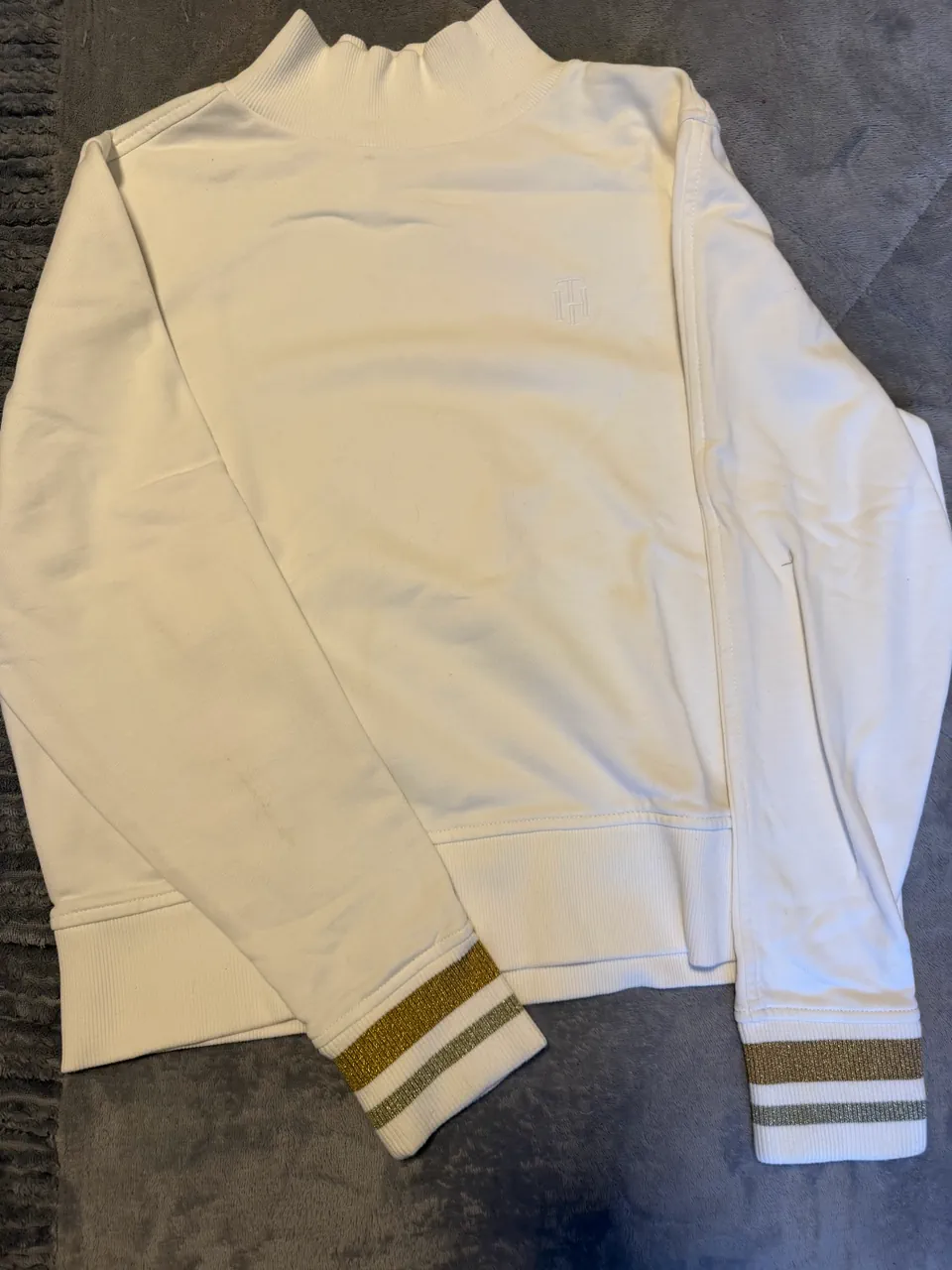 Buzo Tommy Hilfiger - imagen 1