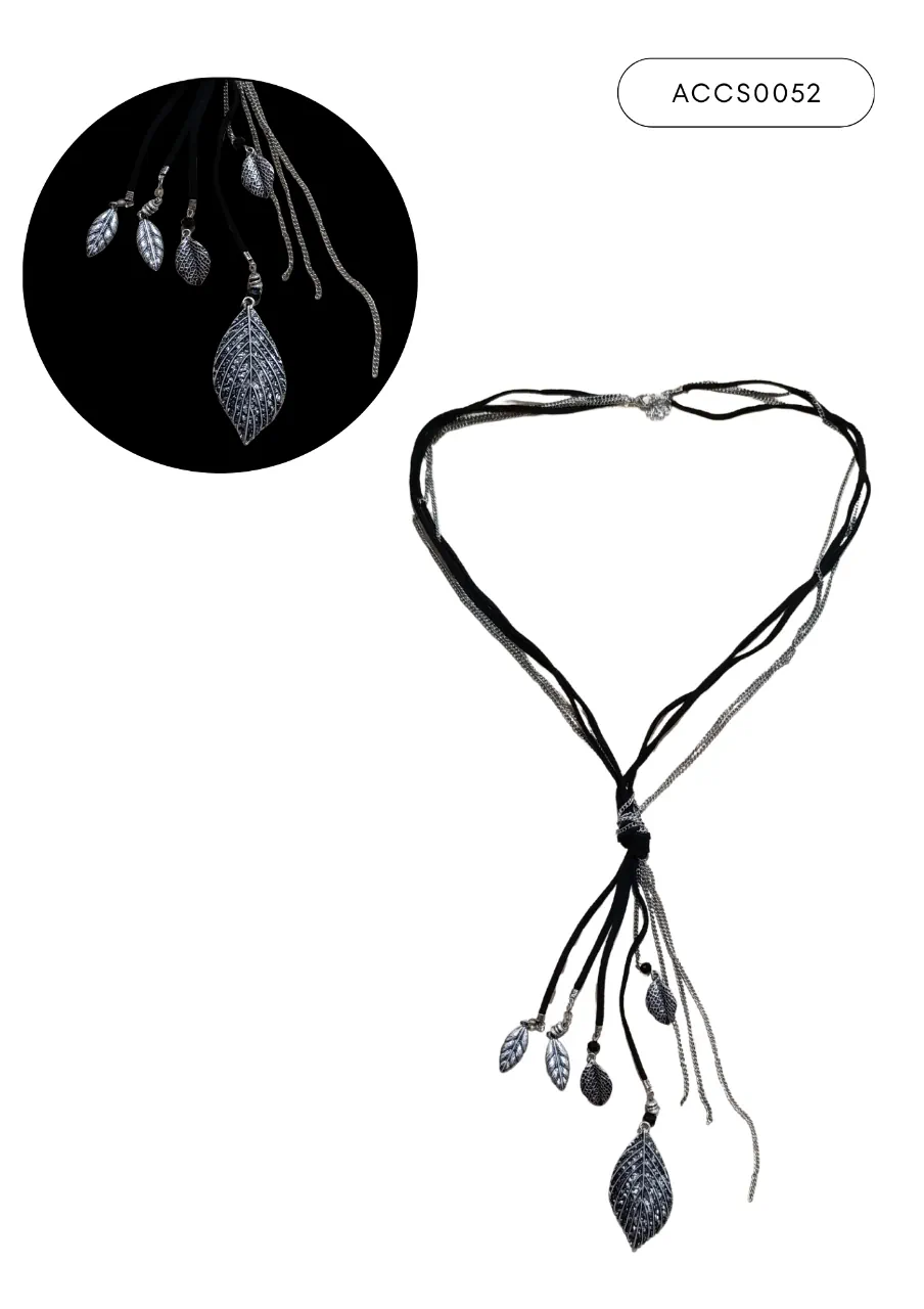 Collar Sin marca.