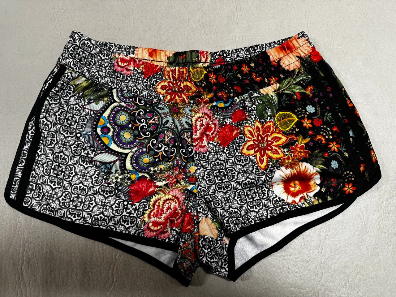 Short adidas - imagen 1