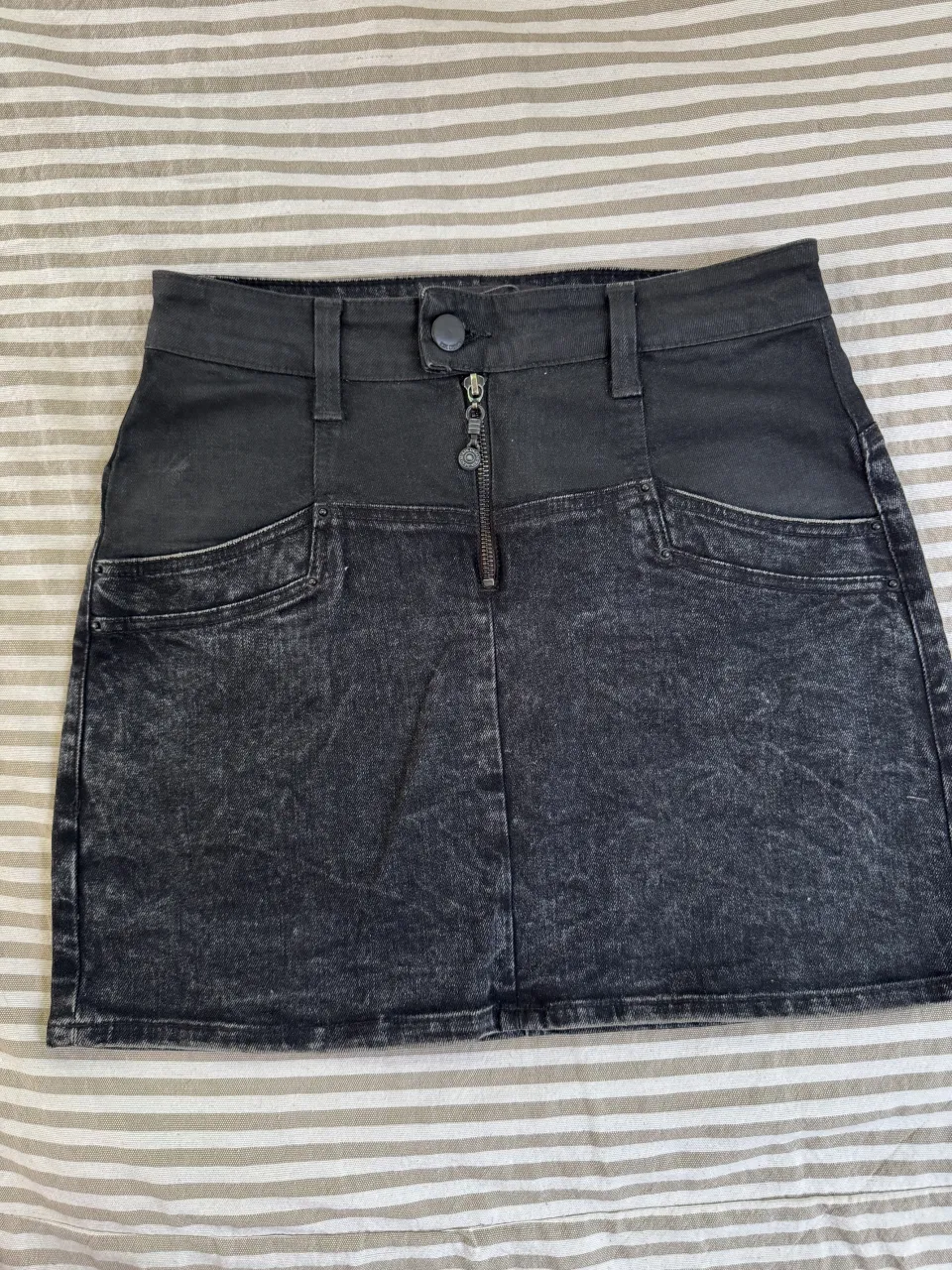 Minifalda KSK DENIM · Talle M