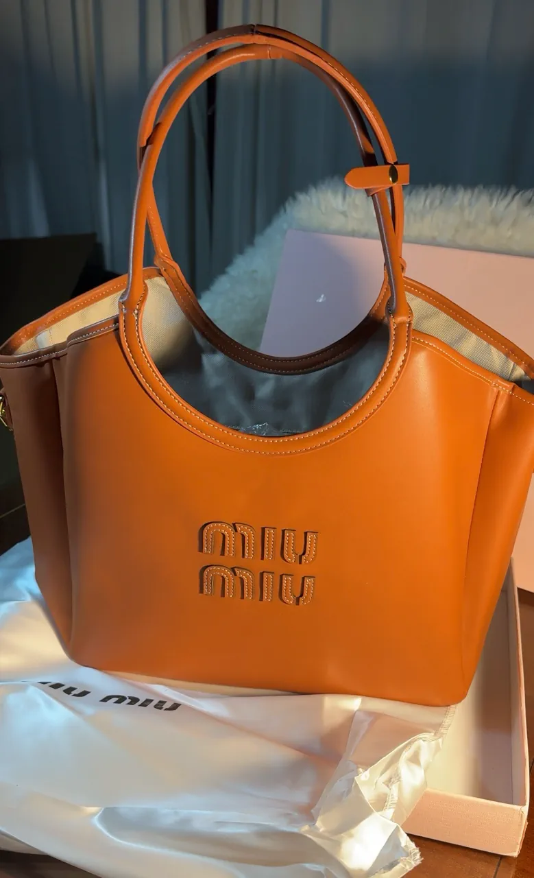 Cartera Miu Miu - imagen 1