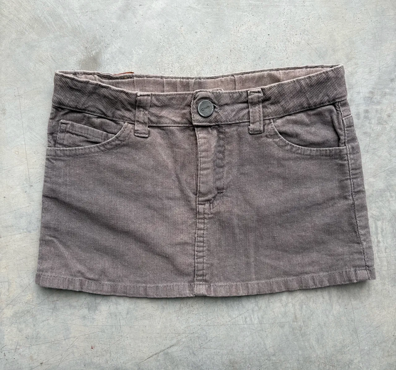 CHEEKY · Talle 8 años / 128 cm