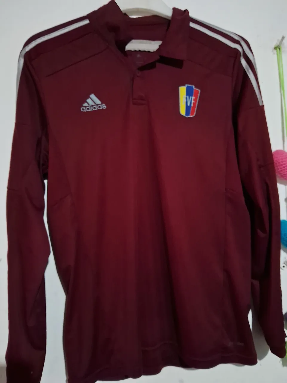 Camiseta adidas - imagen 1
