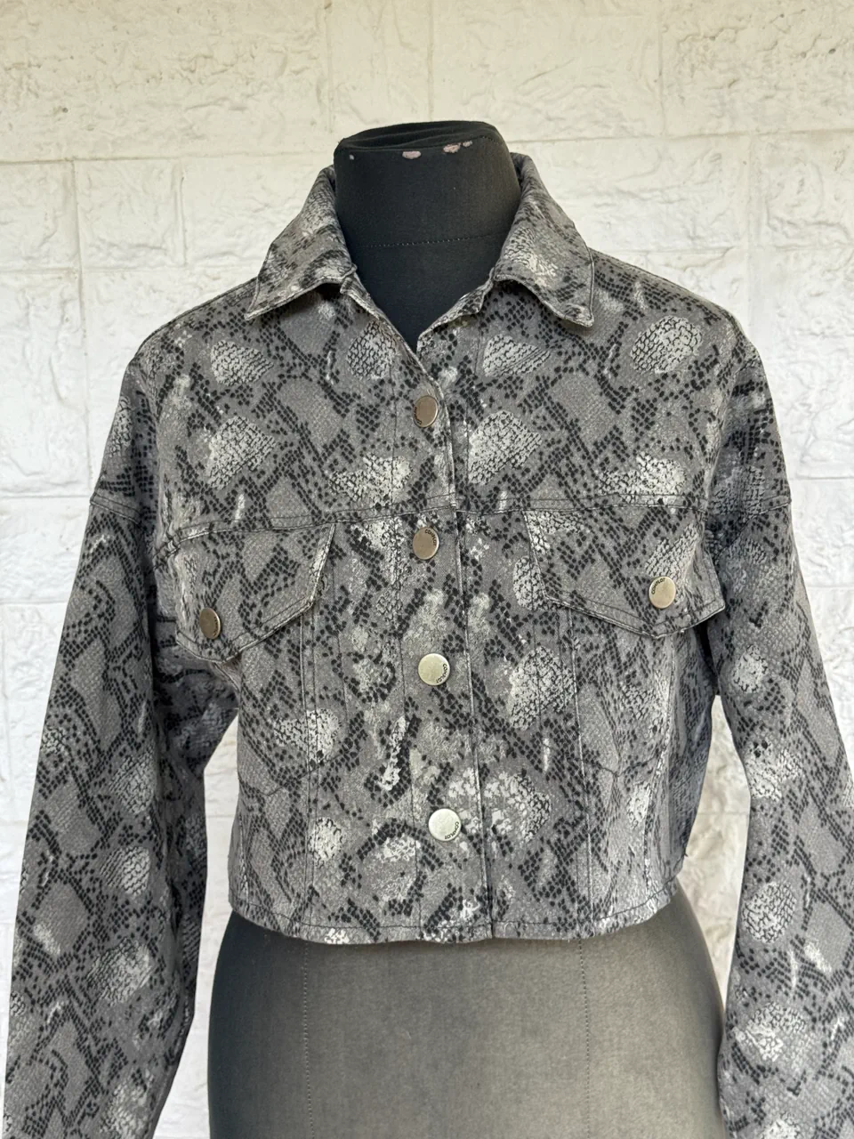 Campera Complot · Talle S