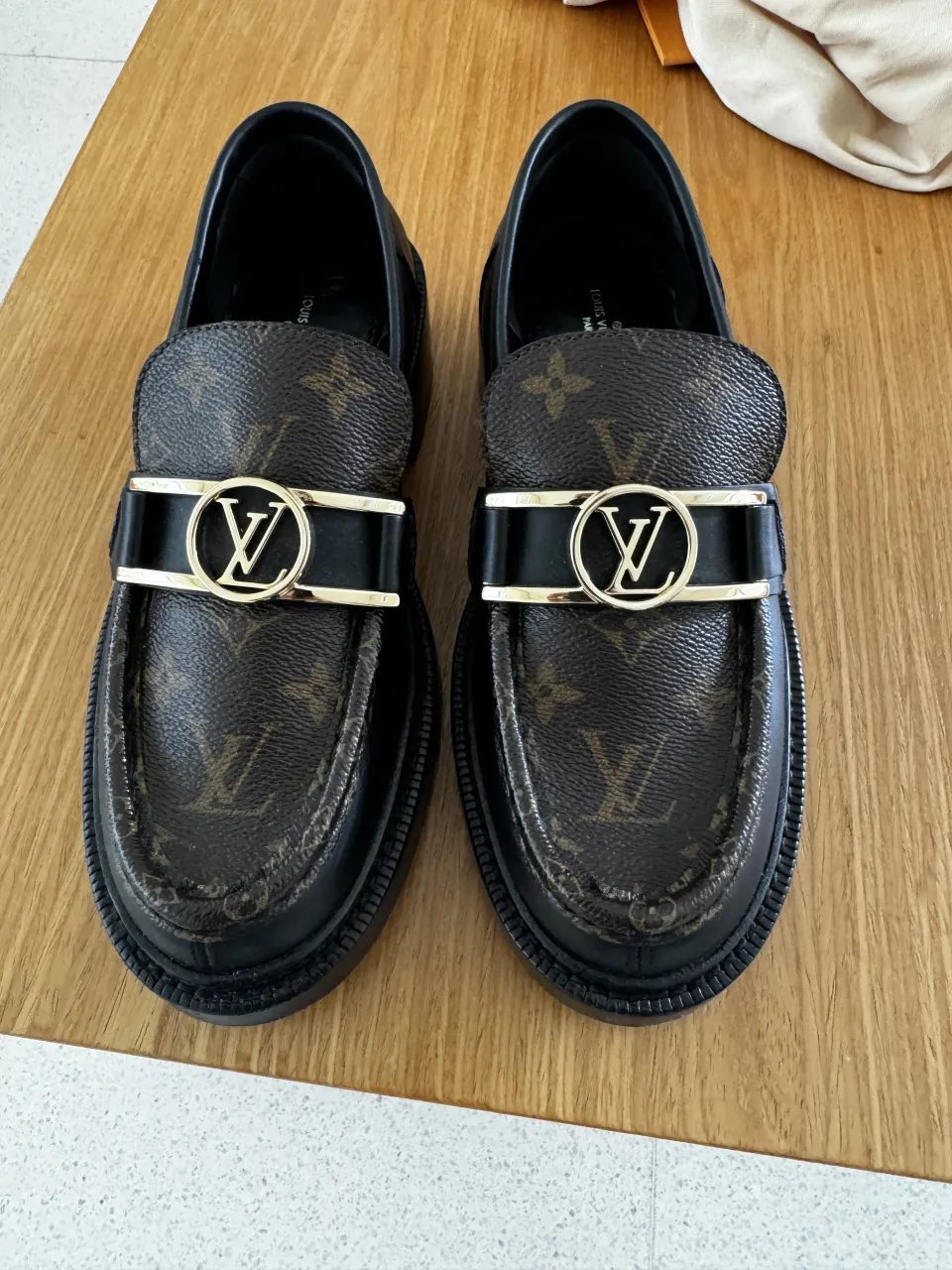 Zapatos Louis Vuitton · Talle EU 38