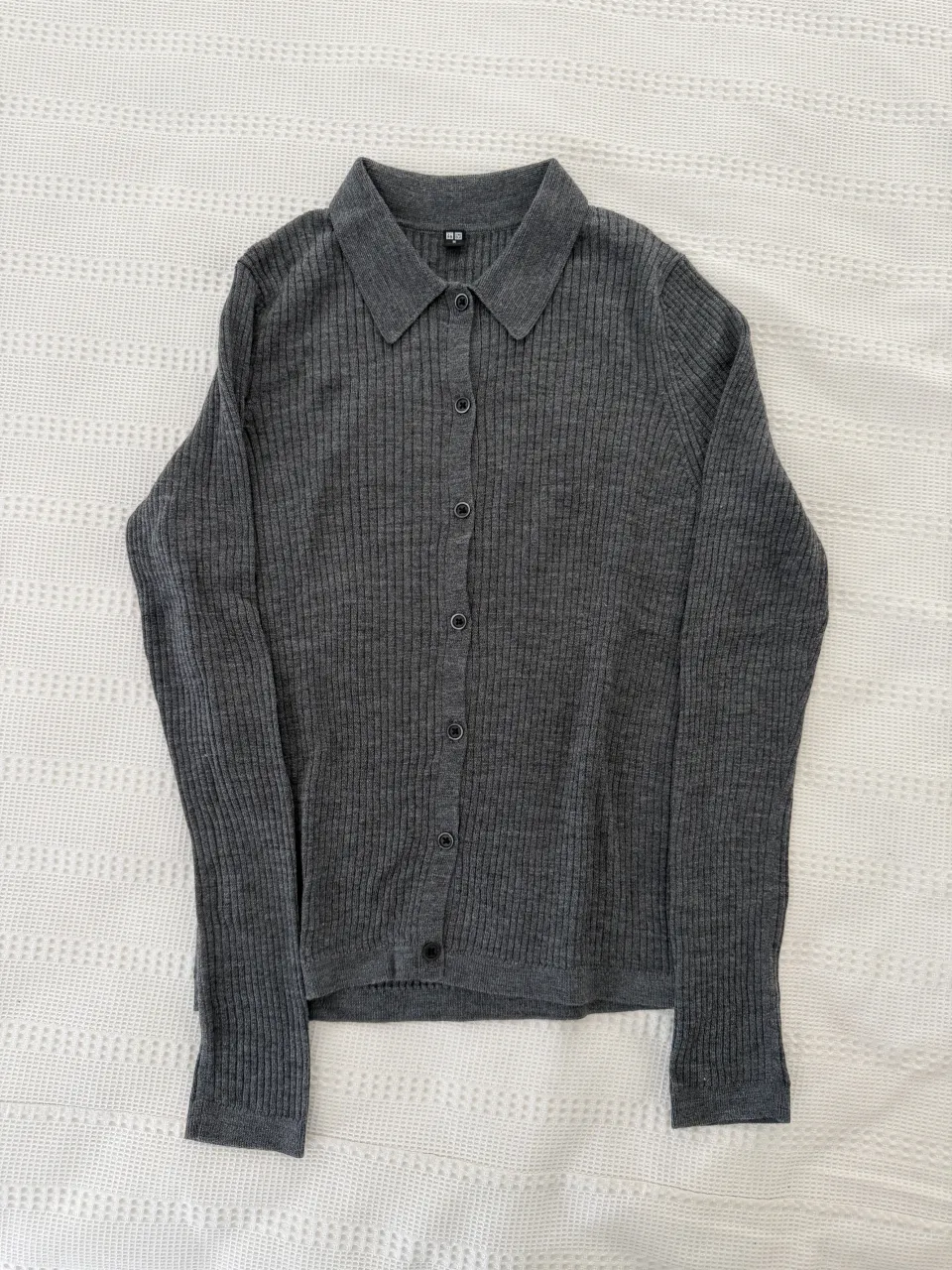 Cardigan Uniqlo · Talle M
