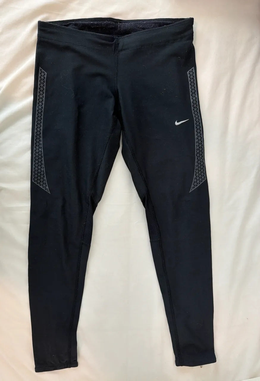 Nike · Talle M