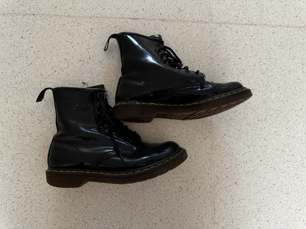 Borcegos Dr. Martens - imagen 1