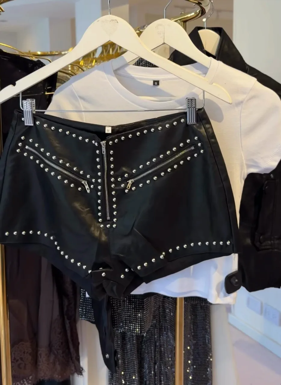 Short Zara · Talle M