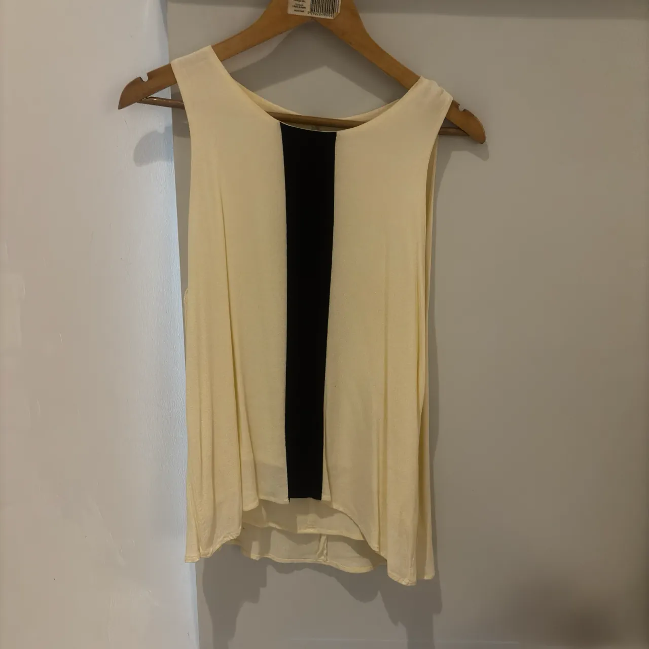 Musculosa CHER. - imagen 1