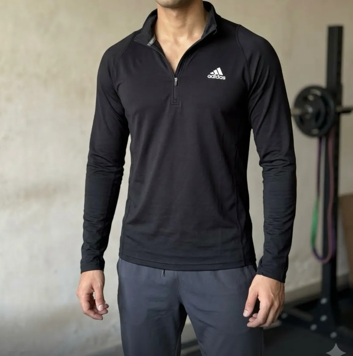 adidas · Talle M