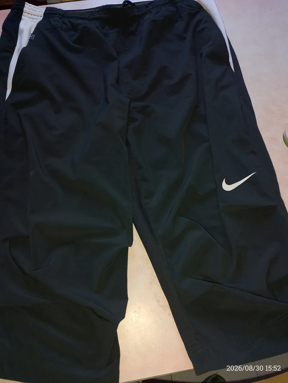 Nike · Talle L