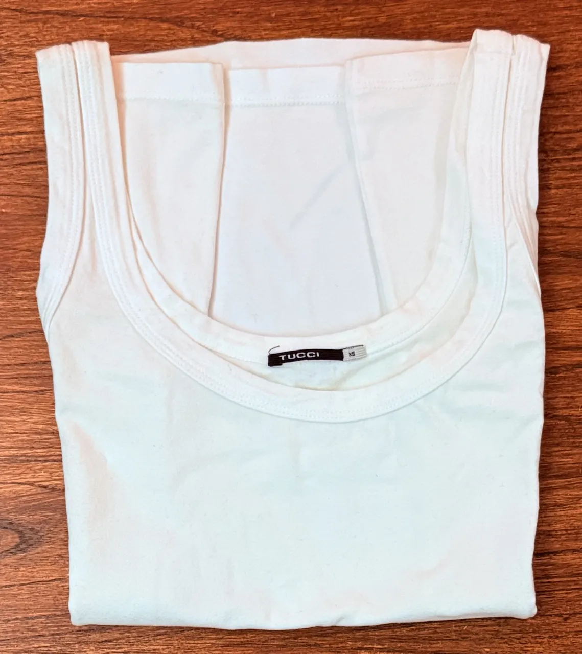 Musculosa Tucci · Talle S