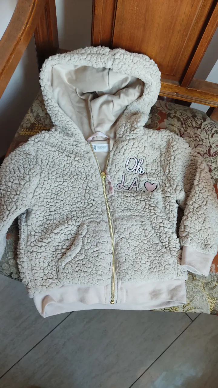 Buzo H&M · Talle 3 años / 98 cm