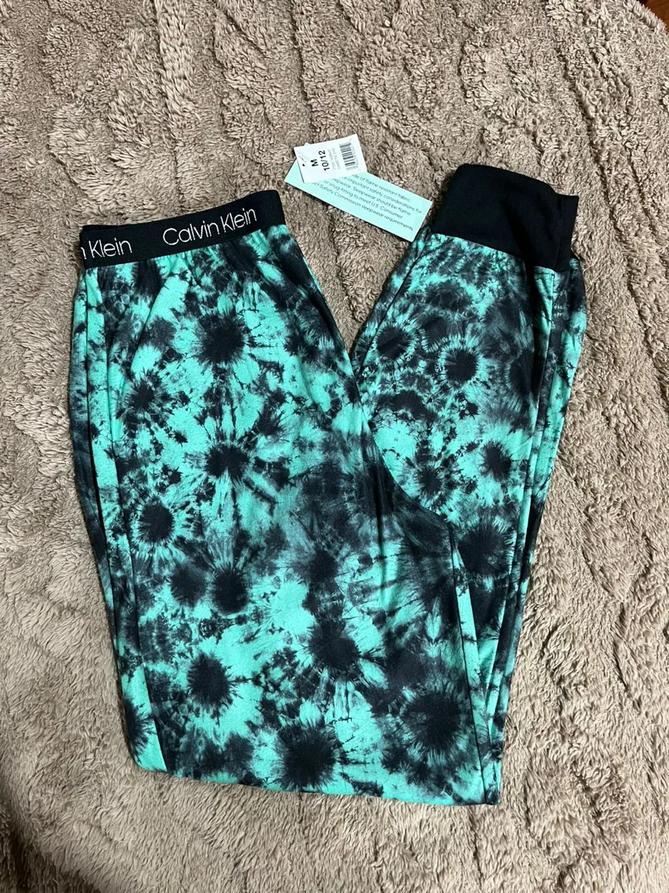 Calvin Klein · Talle M