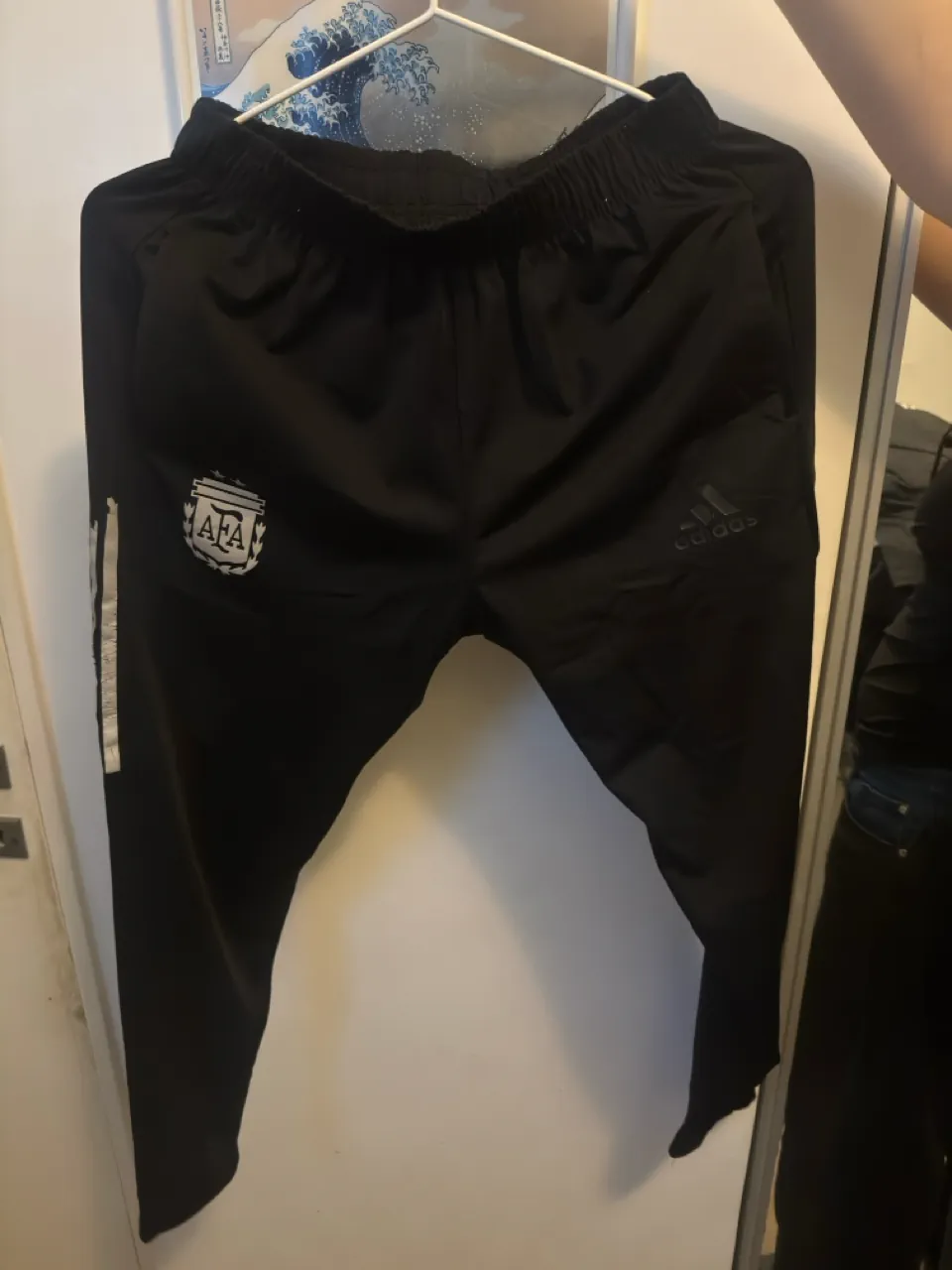 Pantalón adidas - imagen 1