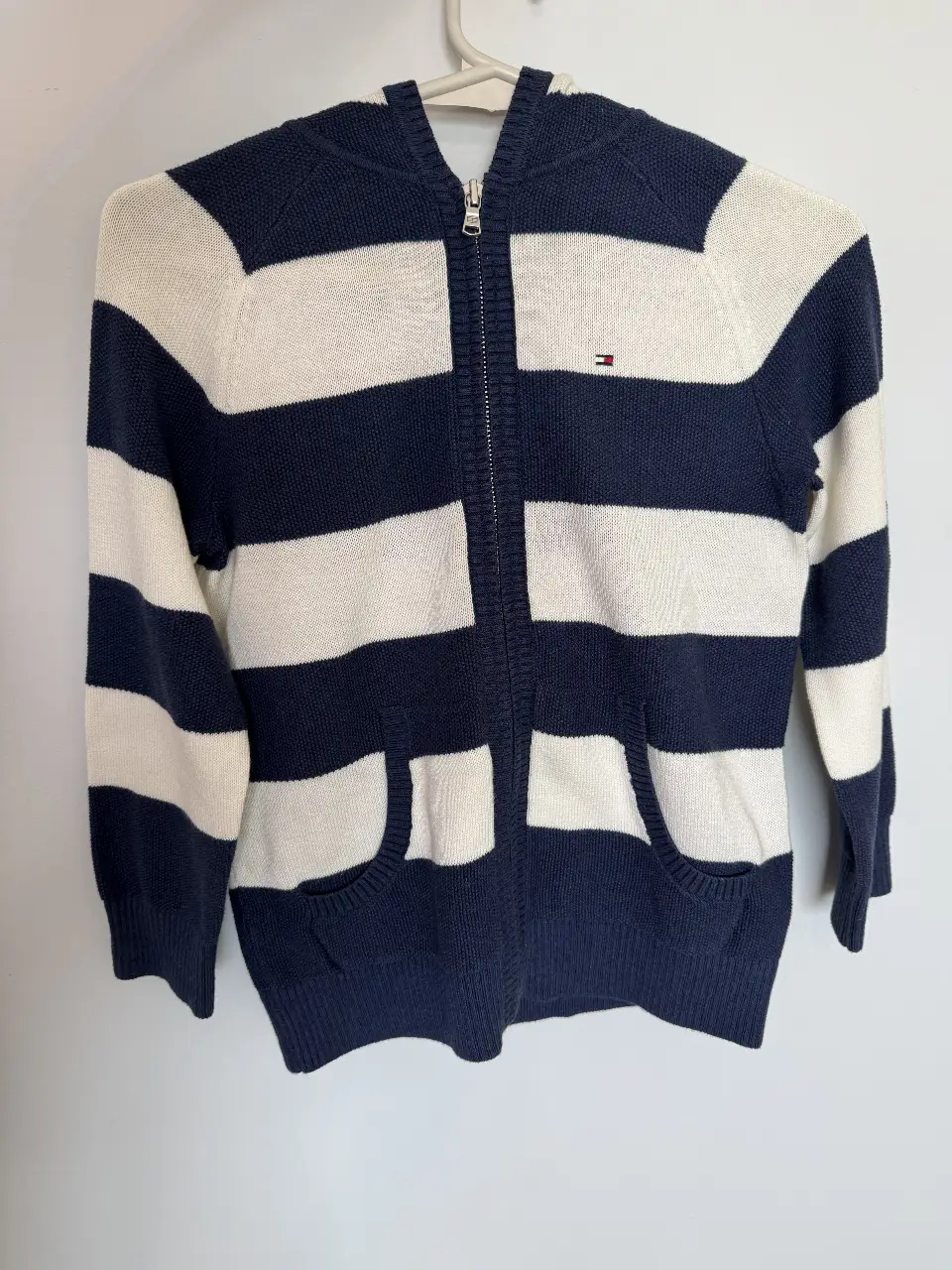 Buzo Tommy Hilfiger · Talle 6 años / 116 cm