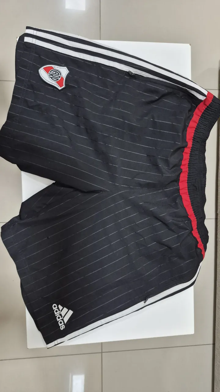Short adidas - imagen 1