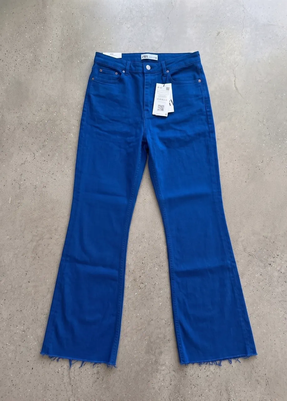 Zara · Talle EU 42