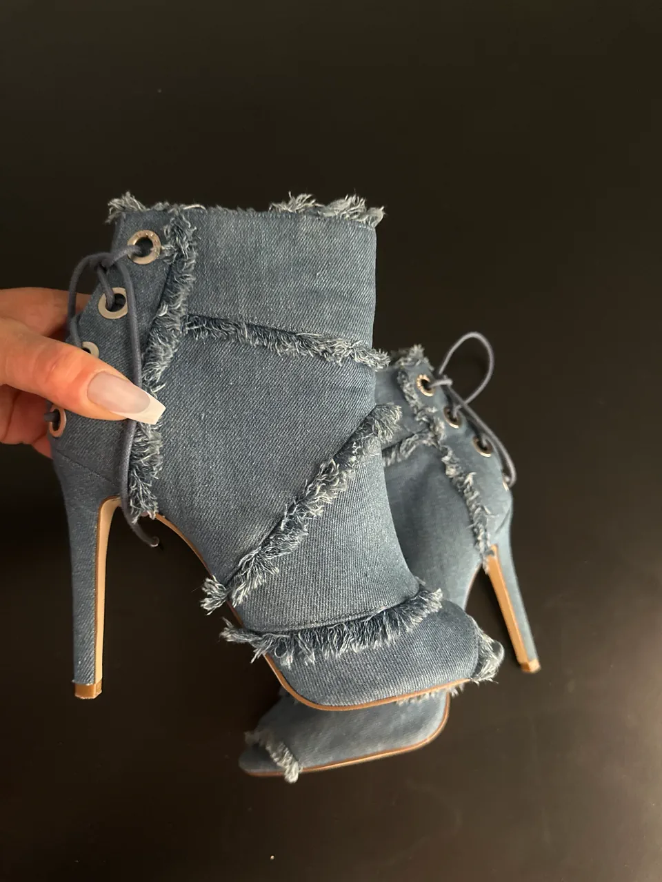 Botines GUESS - imagen 1
