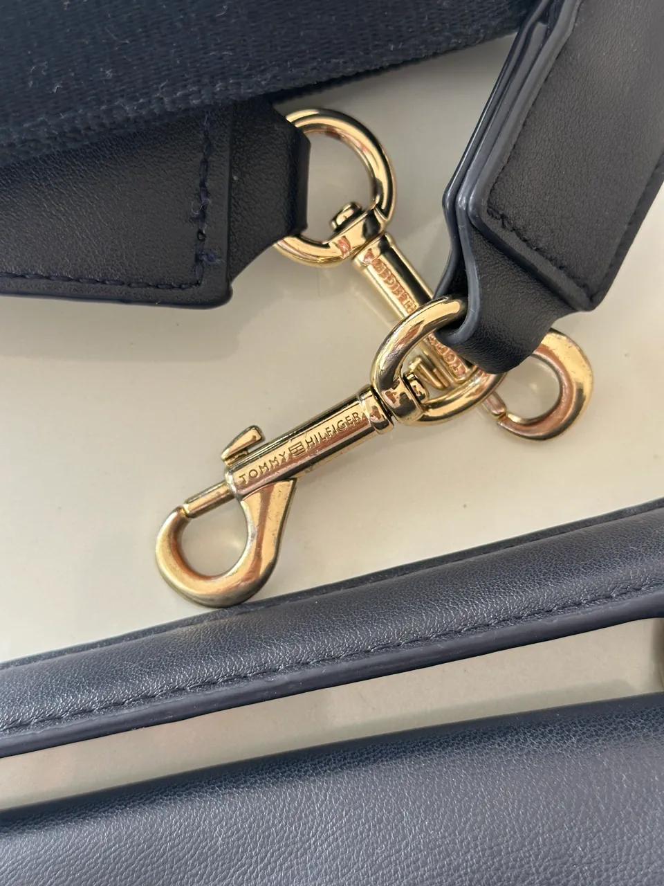 Bandolera Tommy Hilfiger - imagen 6