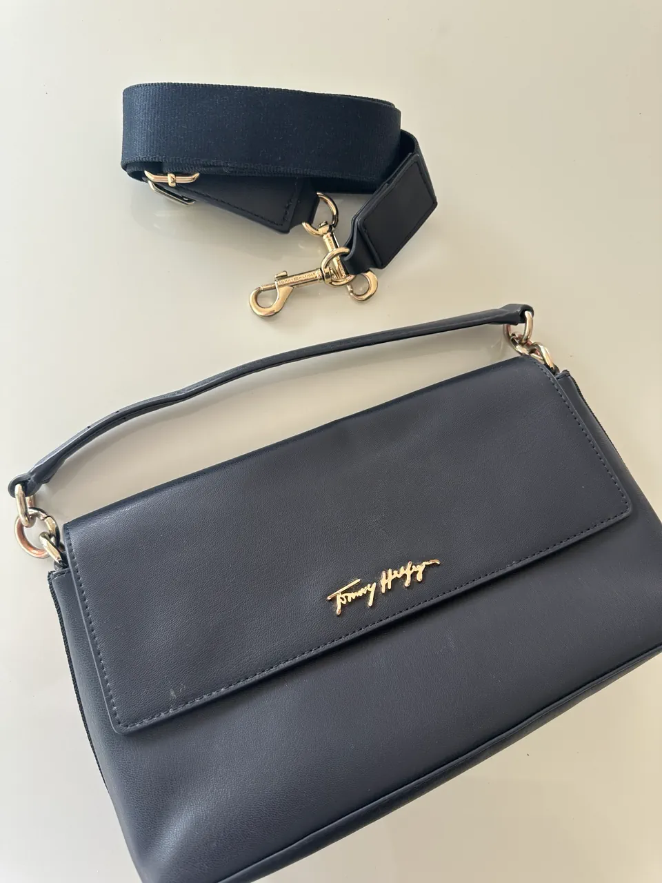 Bandolera Tommy Hilfiger - imagen 2