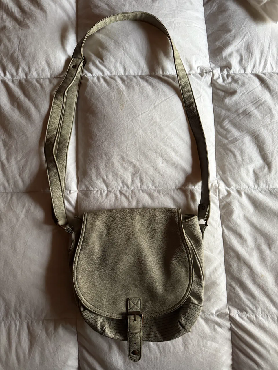 Cartera Bershka
