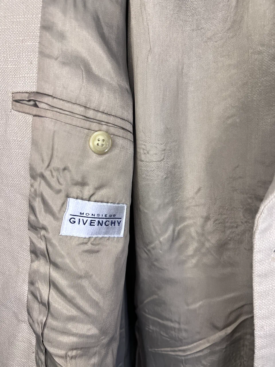Givenchy · Talle L