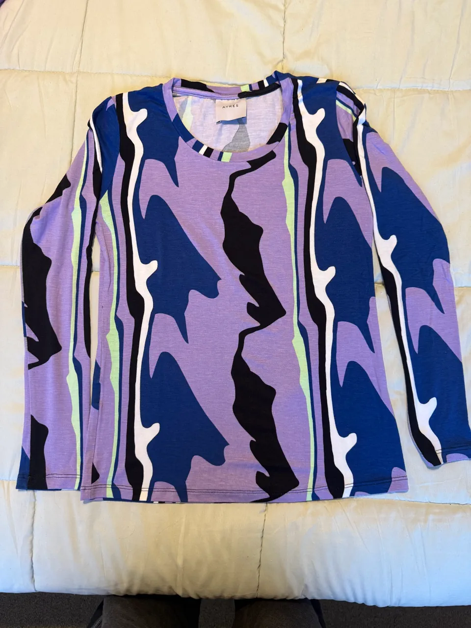 Remera Ayres - imagen 1