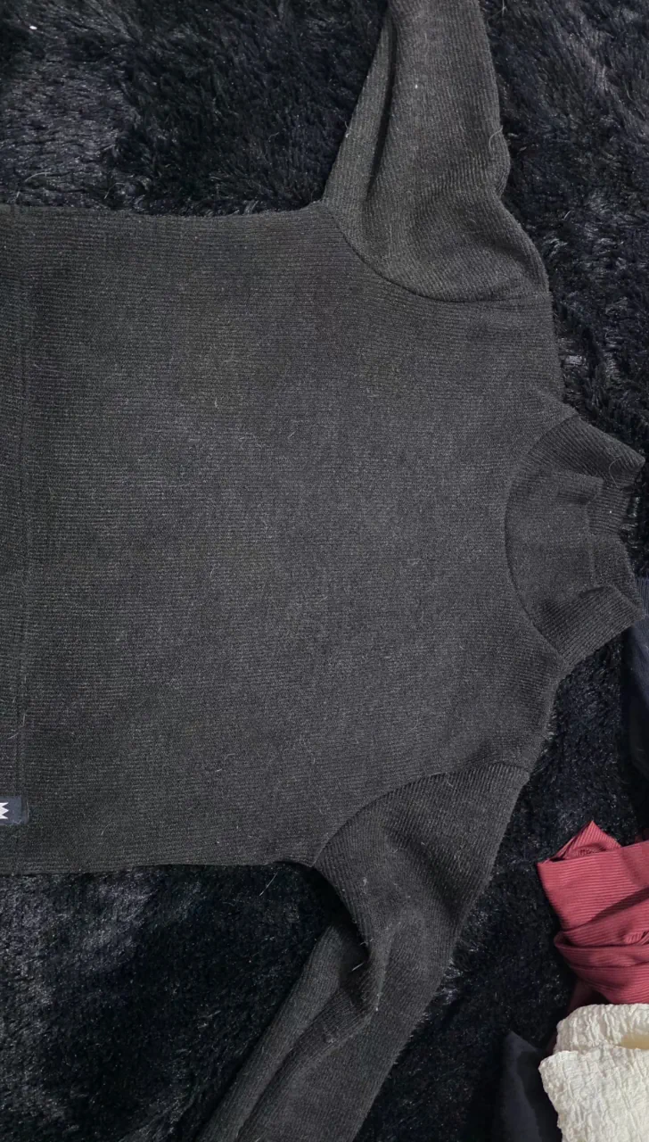 Sweater de cuello alto Queen juana - imagen 1