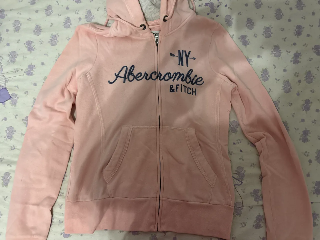 Buzo Abercrombie & Fitch · Talle XS